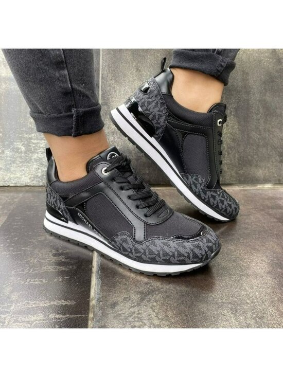 Michael Kors Shoes - ✨MICHAEL KORS Wilma Trainer sz 9.5 Women Shoes Casual Sneakers Black 49S1WIFS1D✨